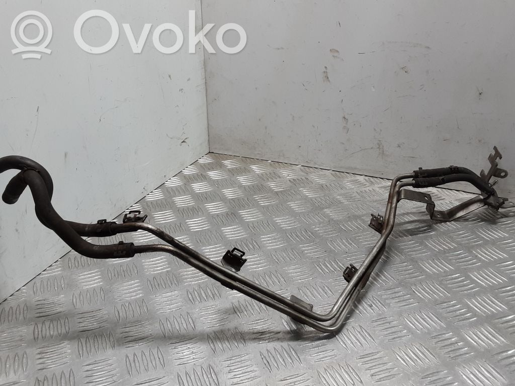 Volkswagen Touareg I Tuyau d'alimentation conduite de carburant 