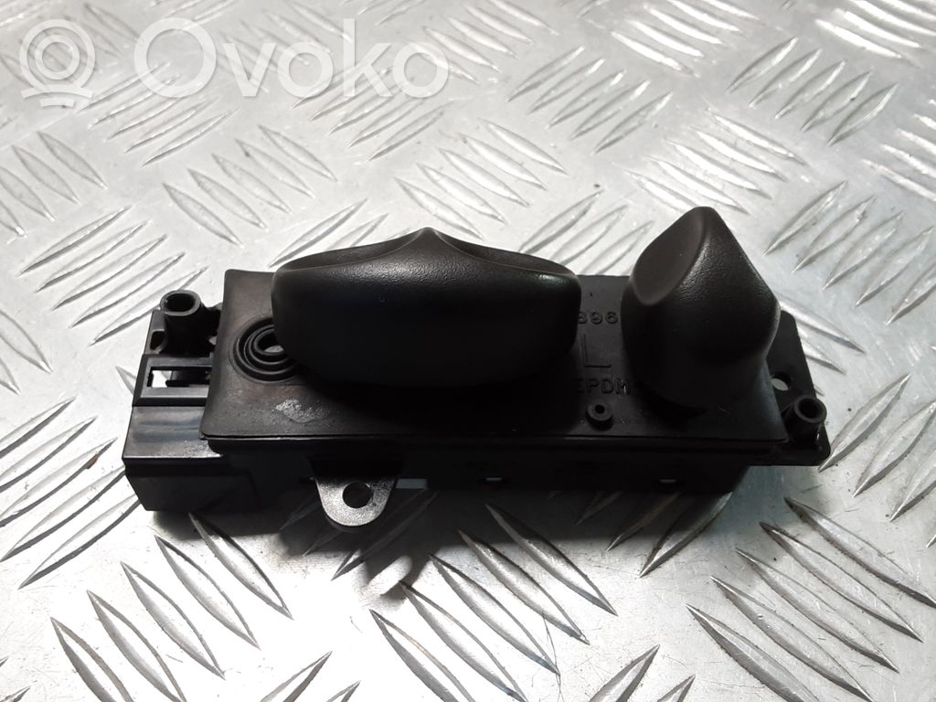 Jaguar X-Type Seat control switch 