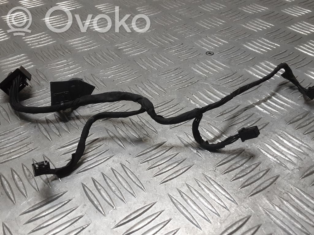 Headlight part
