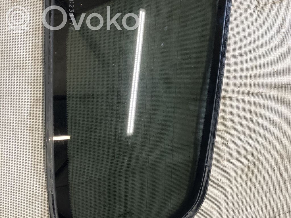 Rear side window