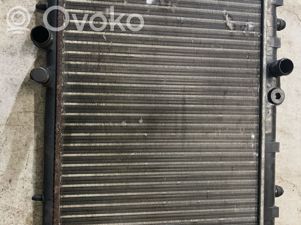 Peugeot 307 Radiator lichid răcire 