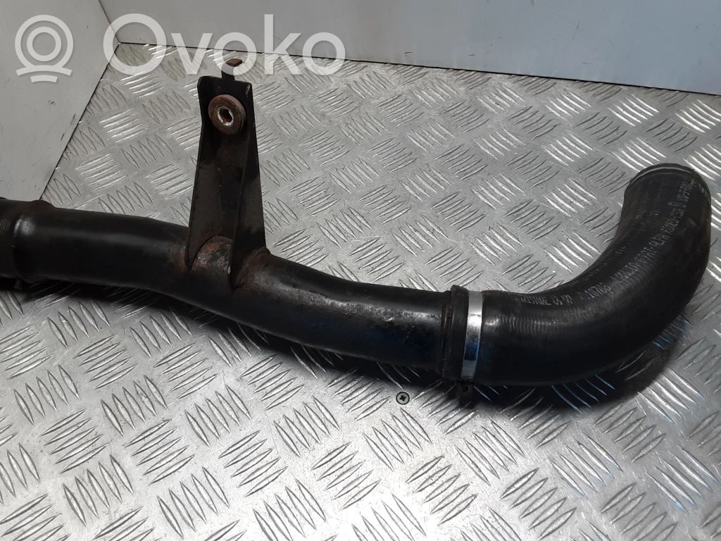 Intercooler hose/pipe
