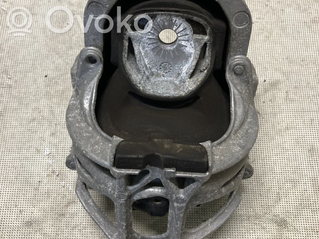 Audi A6 S6 C8 4K Engine mount bracket 
