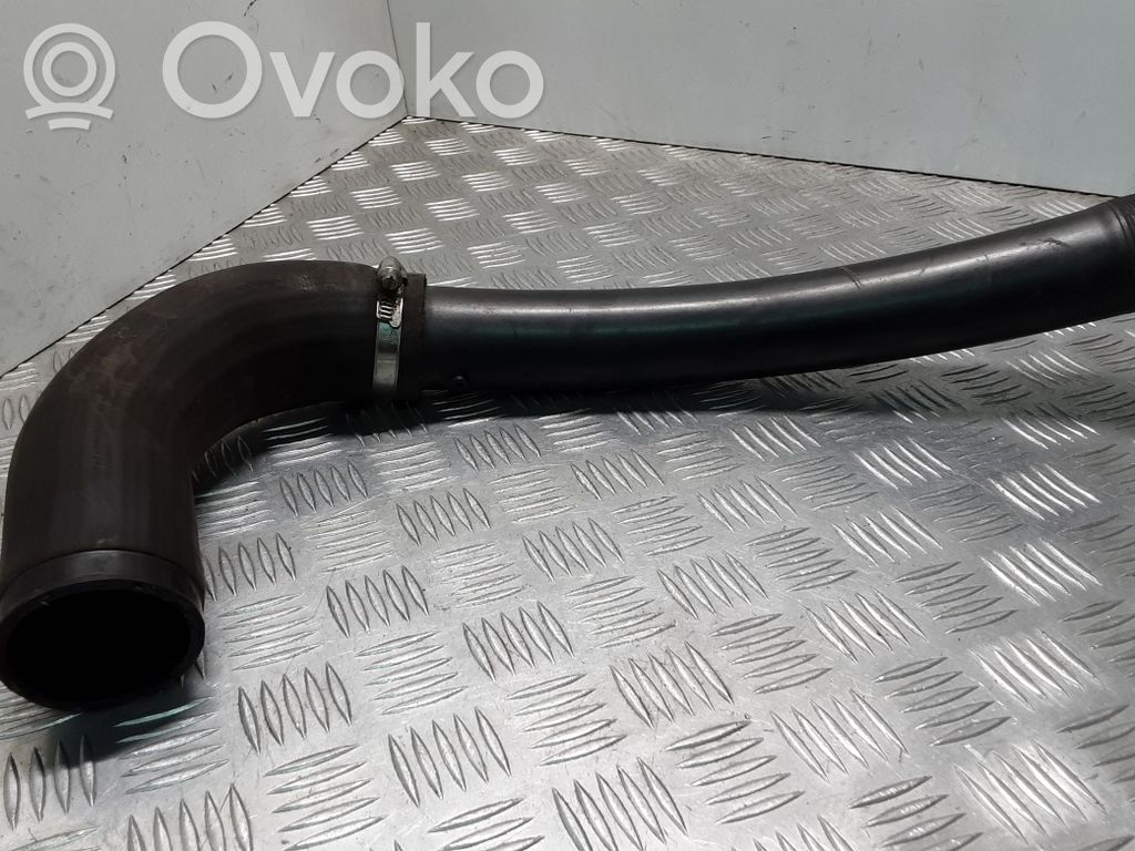 Ford Transit Schlauch / Leitung Ladeluftkühler 