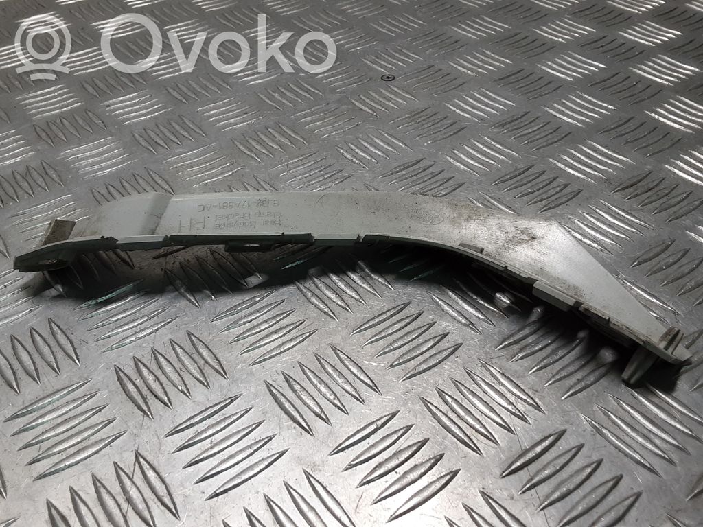 Land Rover Evoque I Uchwyt / Mocowanie zderzaka tylnego 