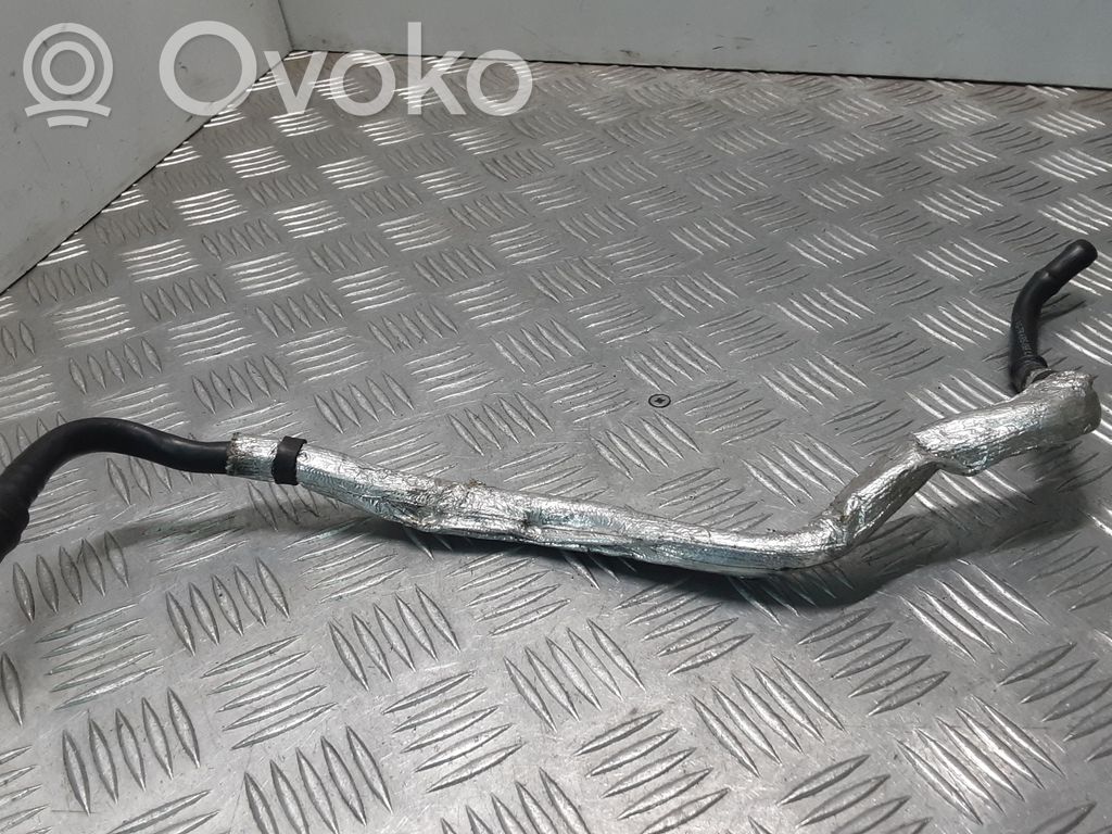 Audi A5 Sportback 8TA Caurulīte (-es) / šļūtene (-es) 