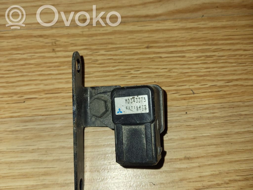 Luftdrucksensor   MD343375