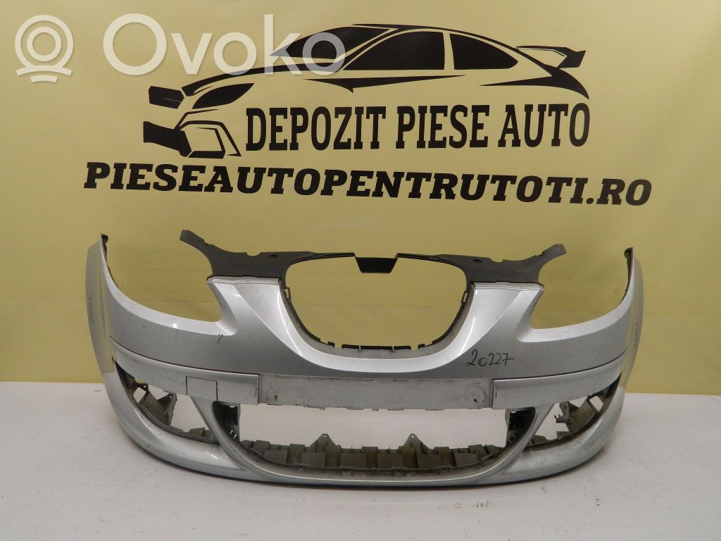 Seat Altea XL Priekinis bamperis 