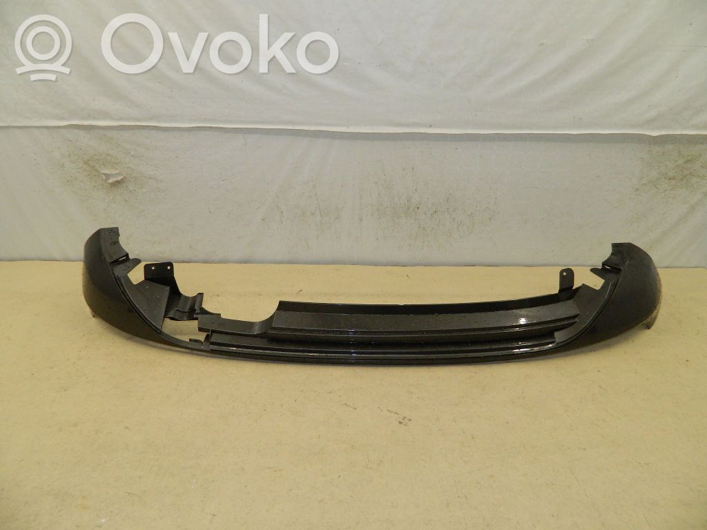 Ford Fiesta Moldura inferior del parachoques trasero 