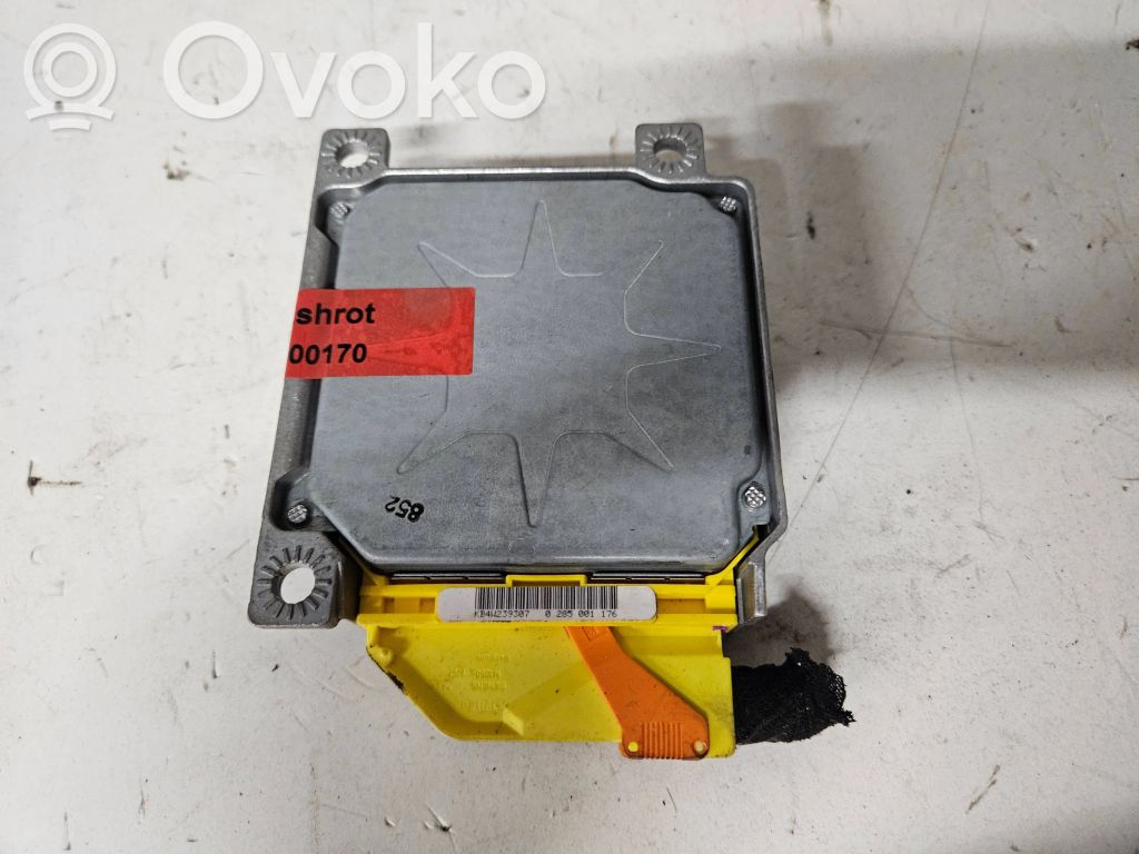 Audi A4 S4 B6 8E 8H Airbag control unit/module 