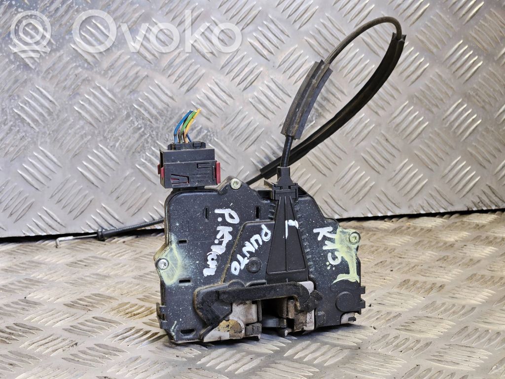 Fiat Punto (199) Priekinė durų spyna 