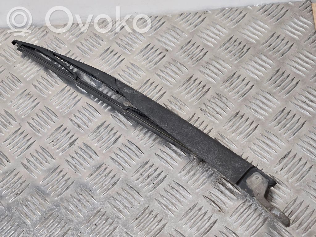 Ford Focus Brazo del limpiaparabrisas trasero 