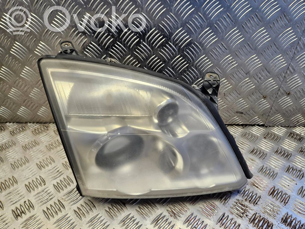 Opel Vectra C Phare frontale 