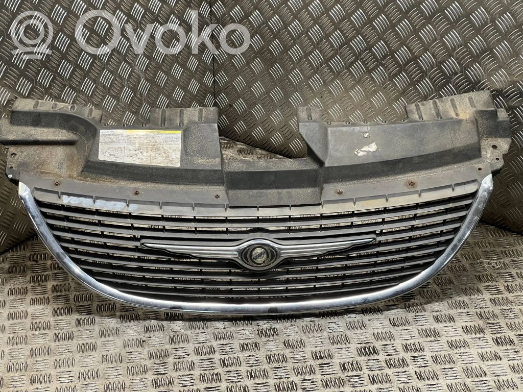 Chrysler Voyager Etusäleikkö 