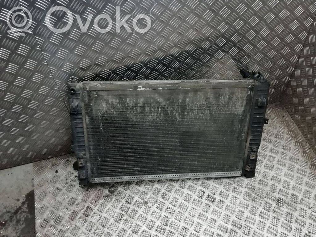 Volvo S40 Dzesēšanas šķidruma radiators 