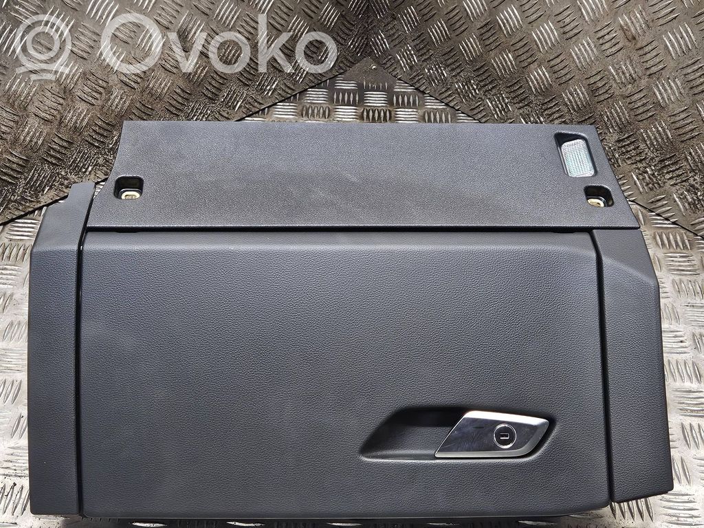 Audi A6 S6 C8 4K Daiktadėžė 
