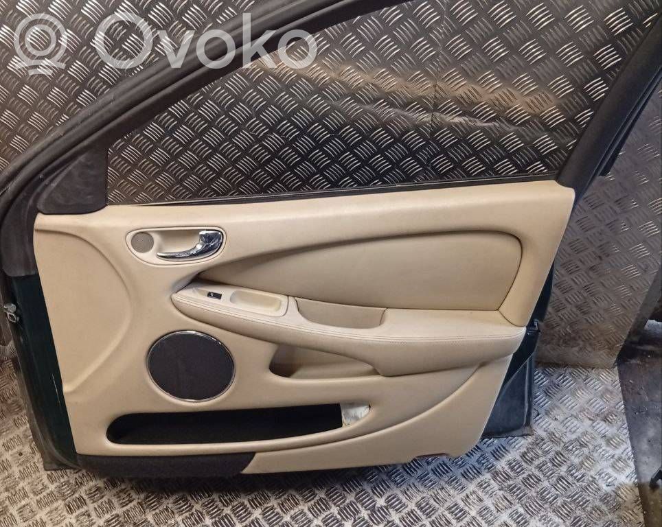 Jaguar X-Type Дверь 
