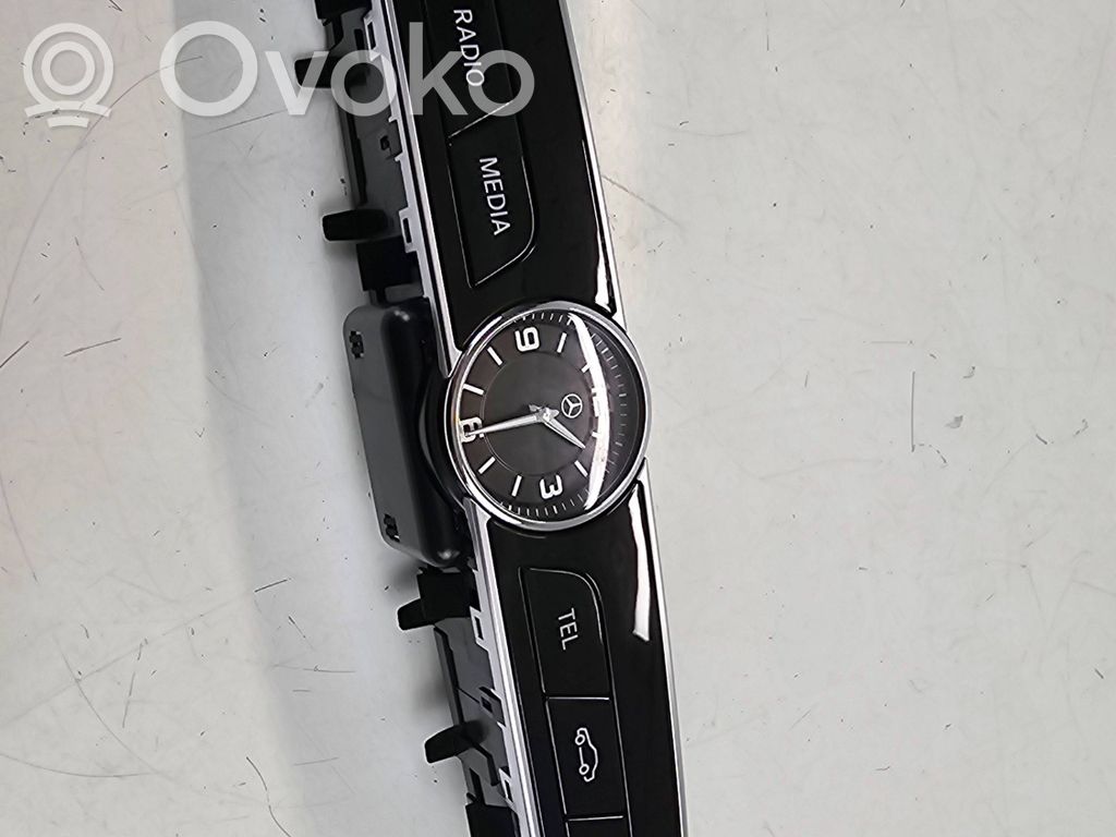 Clock   2139054603