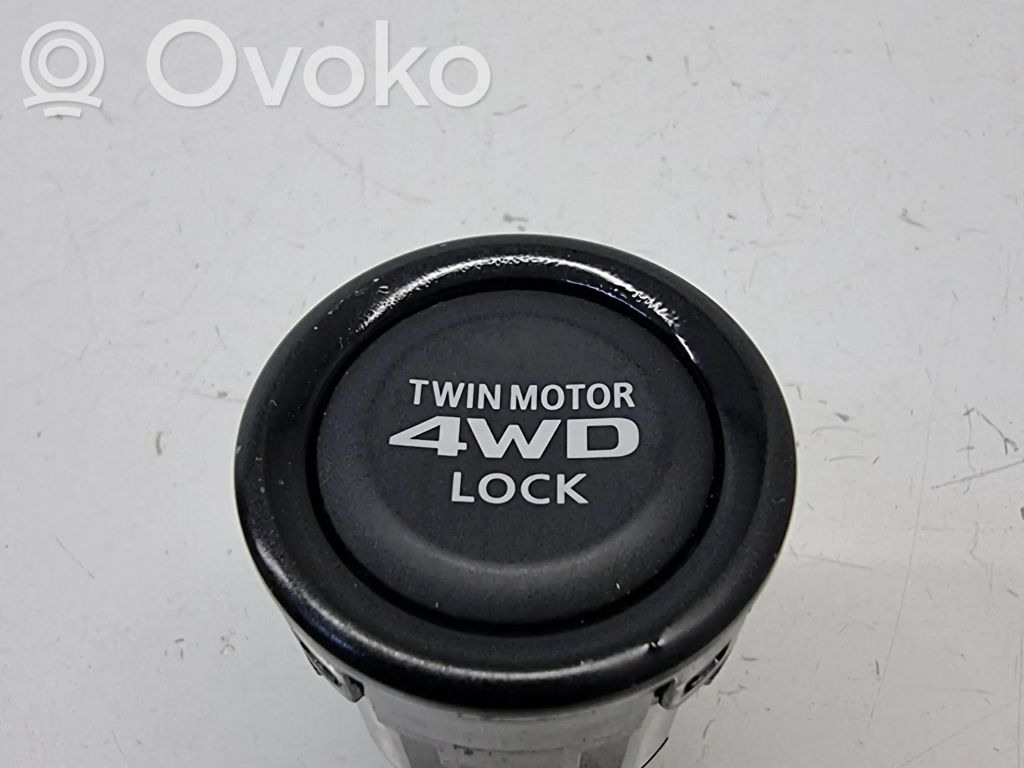 Mitsubishi Outlander Other switches/knobs/shifts 