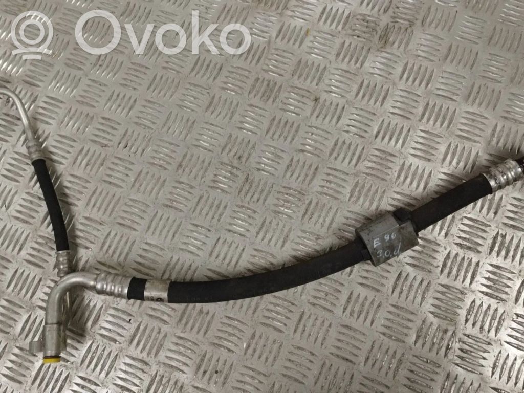 BMW 3 E90 E91 Air conditioning (A/C) pipe/hose 