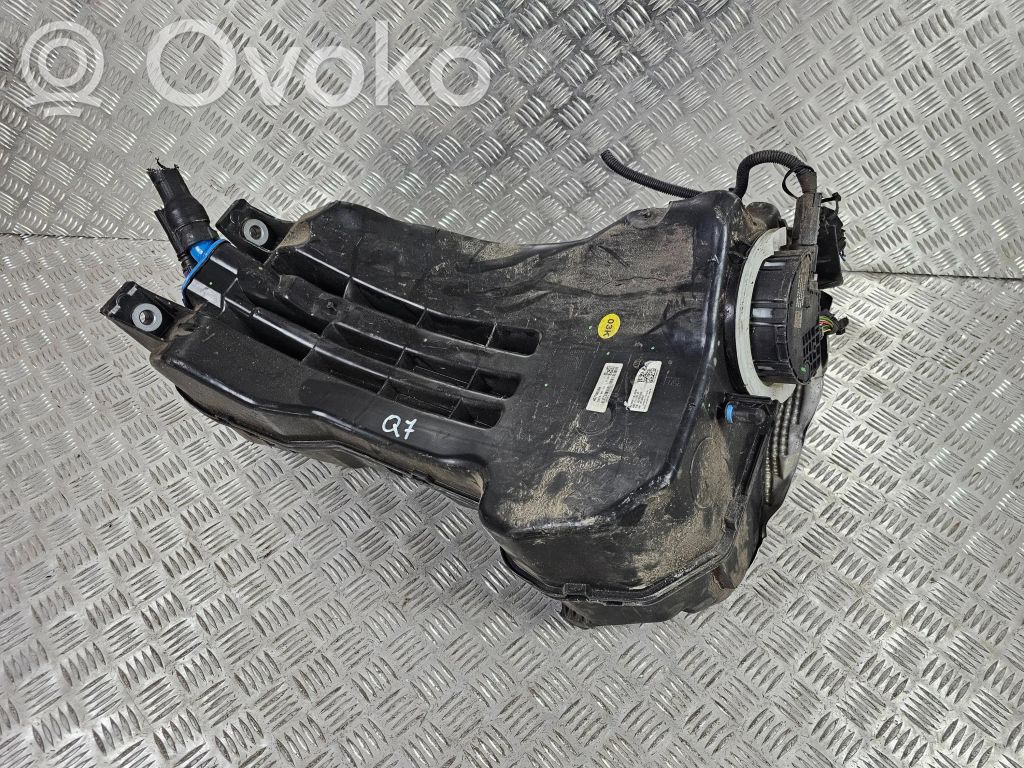 Audi Q7 4M Zbiornik płynu AdBlue 