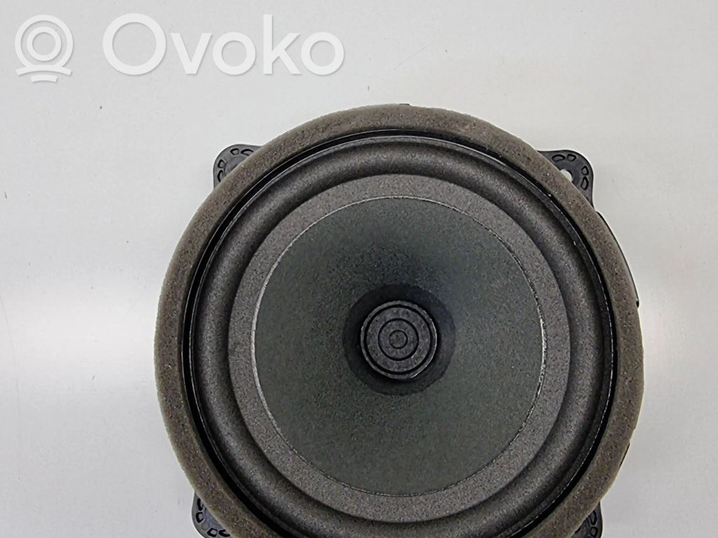 KIA Stinger Front door speaker 