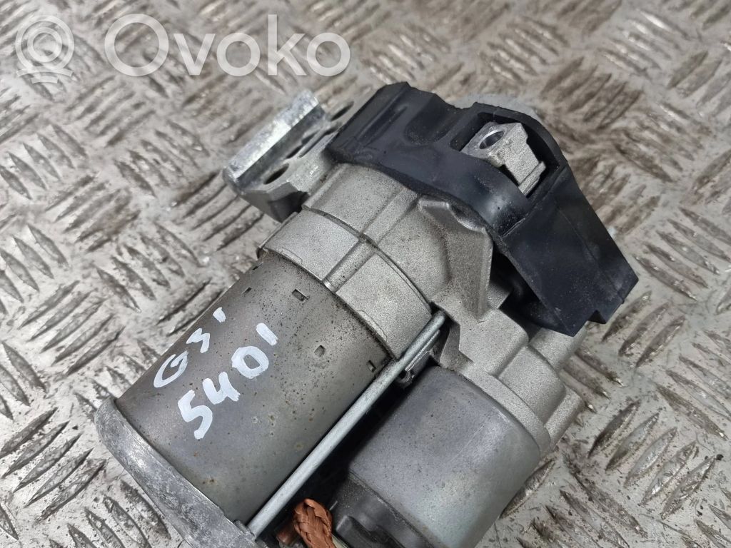 BMW 5 G30 G31 G38 Rozrusznik 