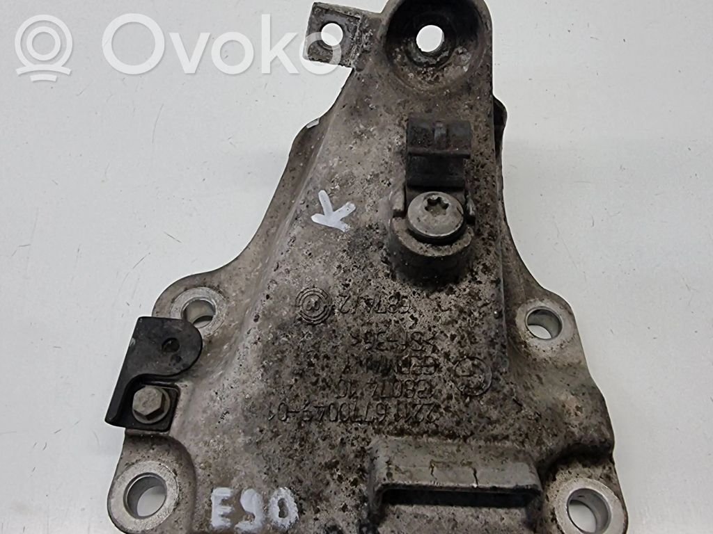 BMW 3 E90 E91 Engine mounting bracket 