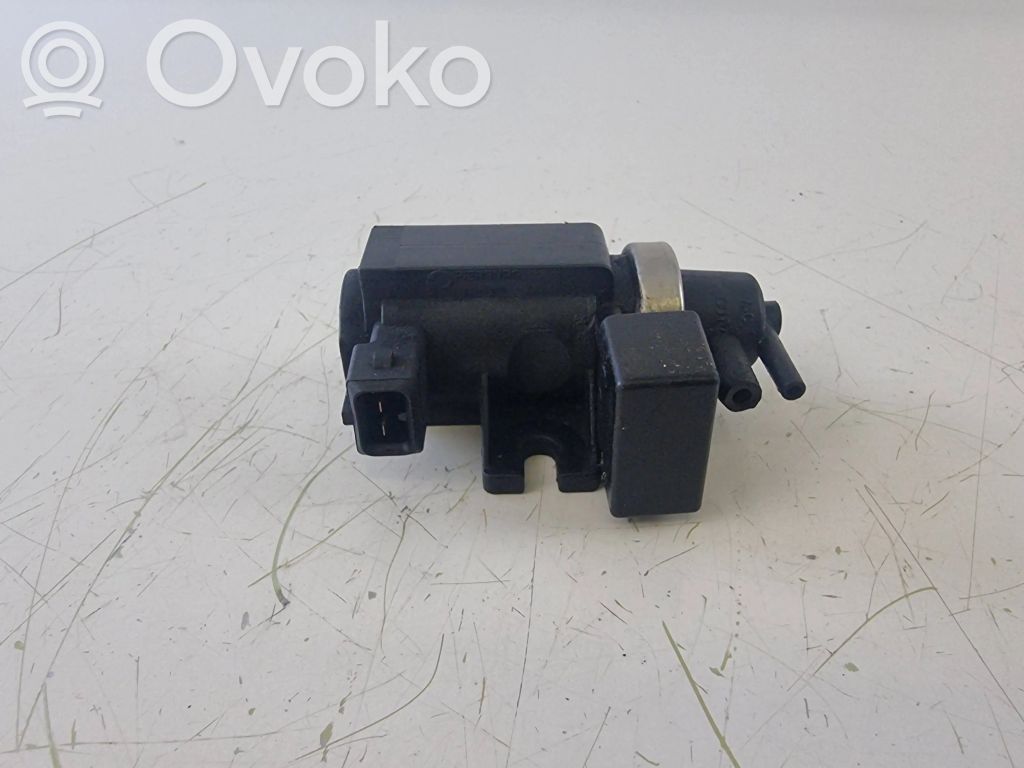 BMW 5 E60 E61 Solenoid supapă turbosuflantă 
