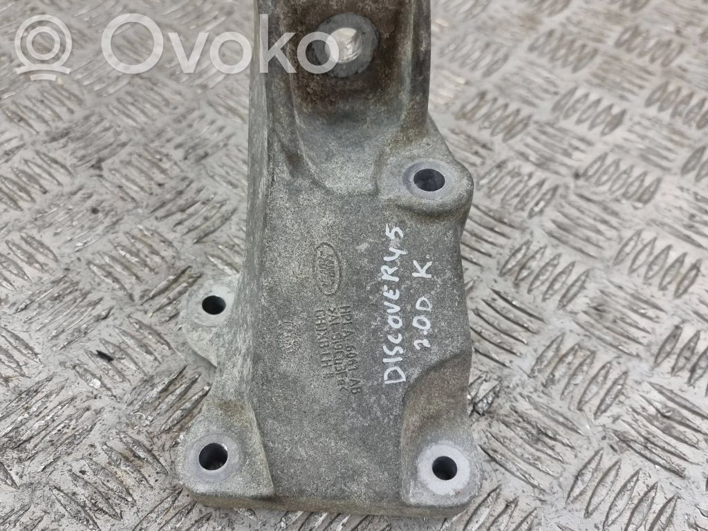 Land Rover Discovery 5 Engine mounting bracket 