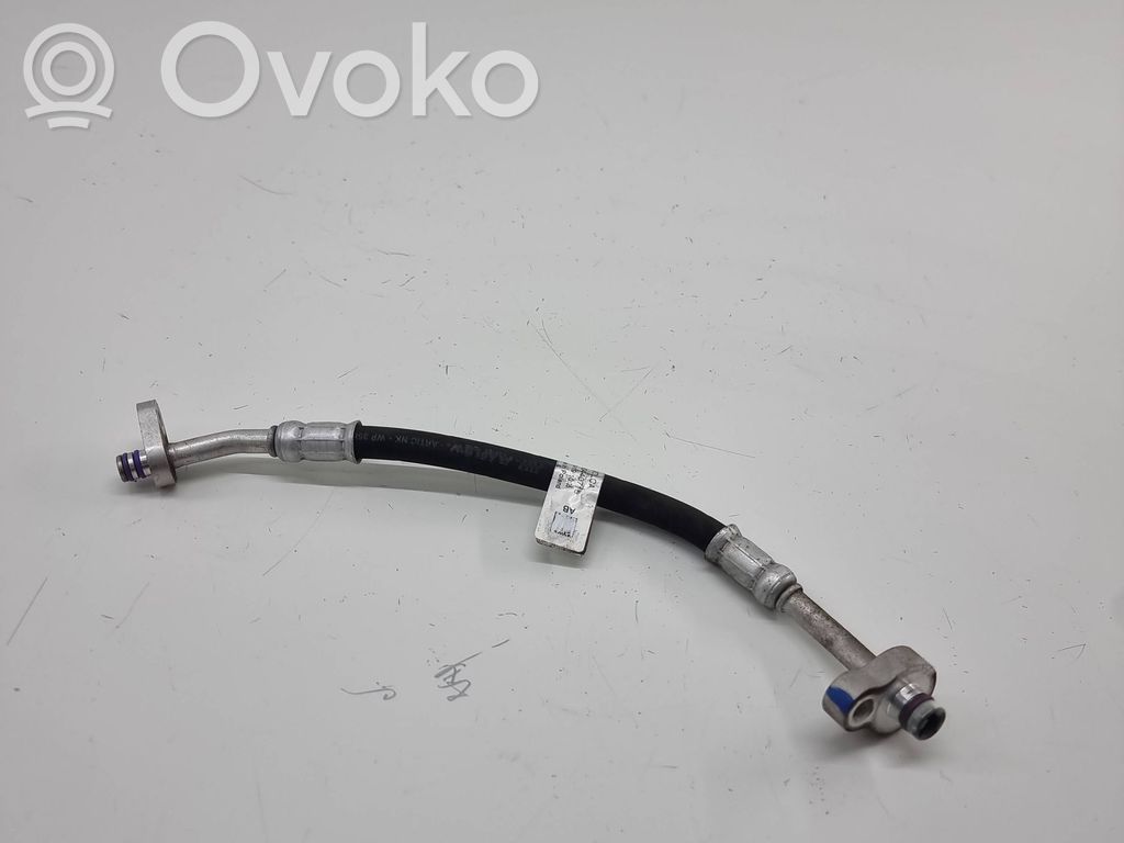 Jaguar E-Pace Air conditioning (A/C) pipe/hose 