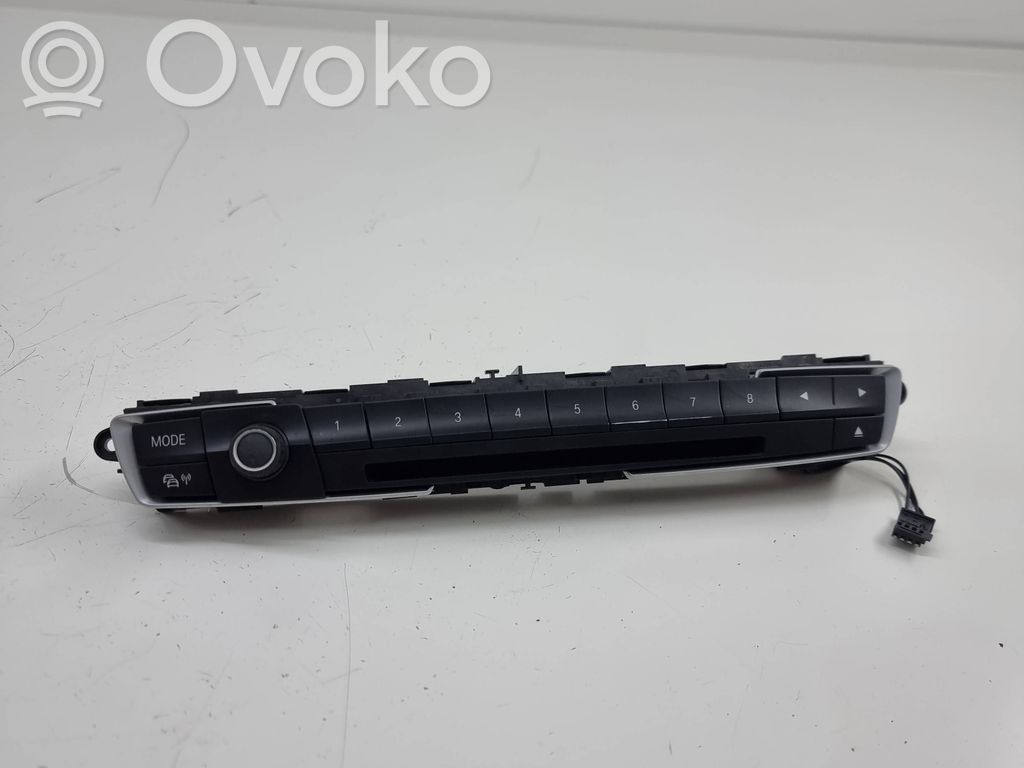 BMW 3 F30 F35 F31 Skaņas regulēšanas slēdzis 