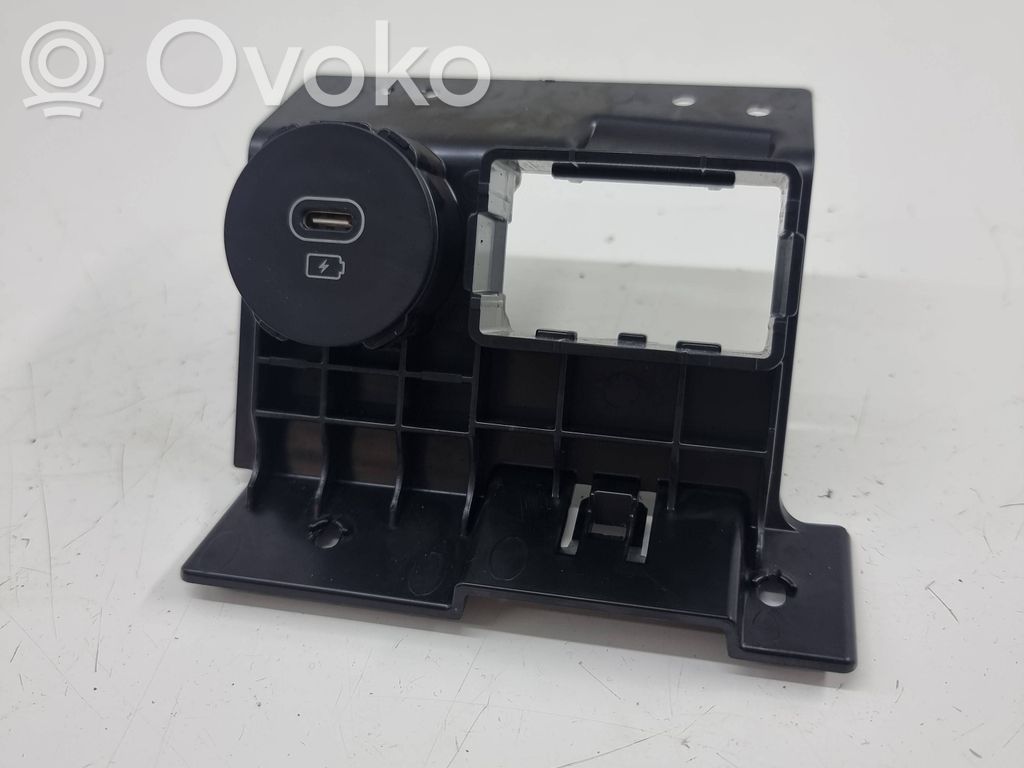 KIA Ceed USB jungtis 