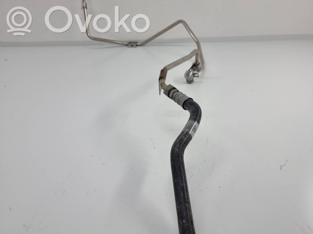 Porsche Macan (95B) Gearbox oil cooler pipe/hose 