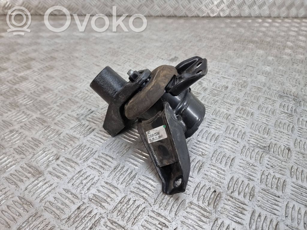 KIA Sorento Engine mount bracket 