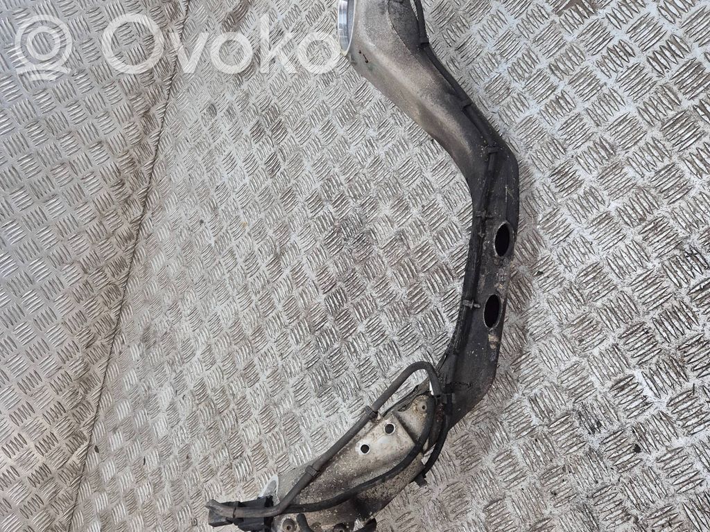 Volkswagen Touareg II Engine mounting bracket 