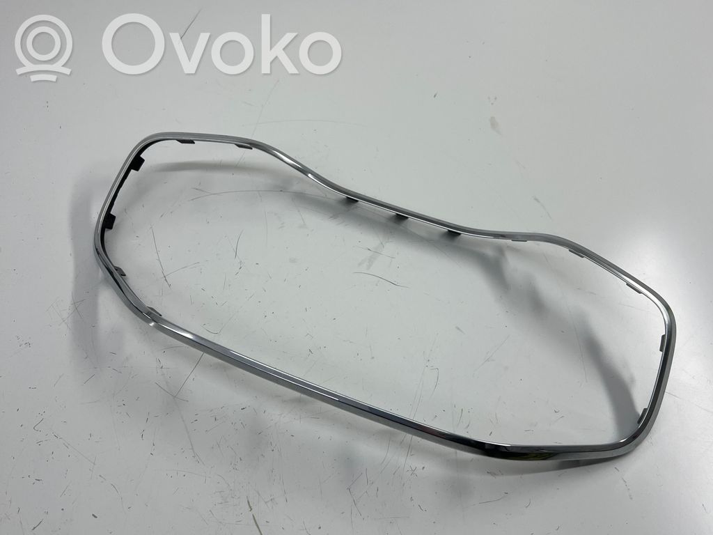 Dashboard trim   MK83045F65A
