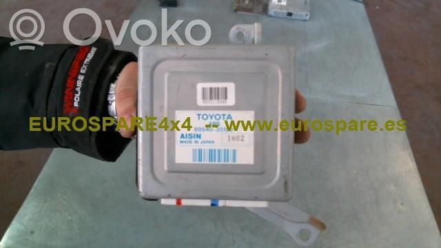Toyota Hilux (N140, N150, N160, N170) ABS control unit/module 