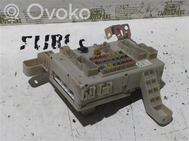Toyota Land Cruiser (HDJ90) Fuse module 