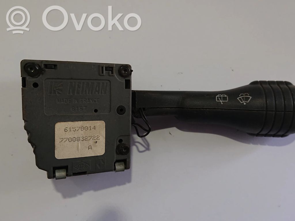 Renault Twingo I Wiper speed switch 