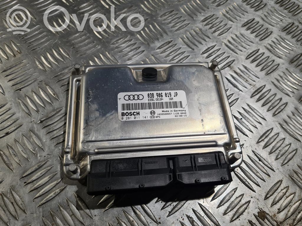 Audi A4 S4 B6 8E 8H Engine control unit/module 