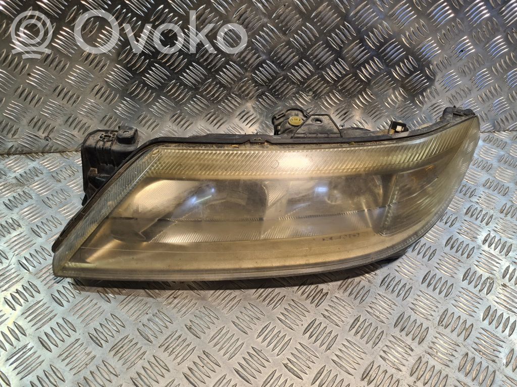 Renault Laguna II Headlight/headlamp 