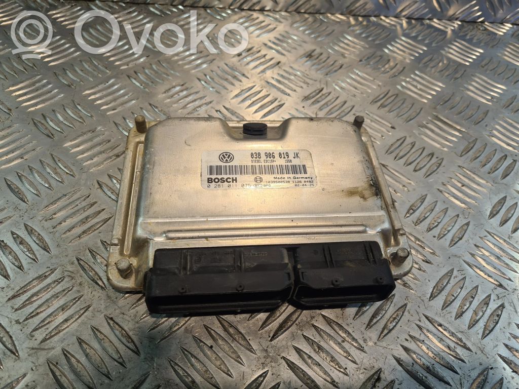 Volkswagen Polo Engine control unit/module 