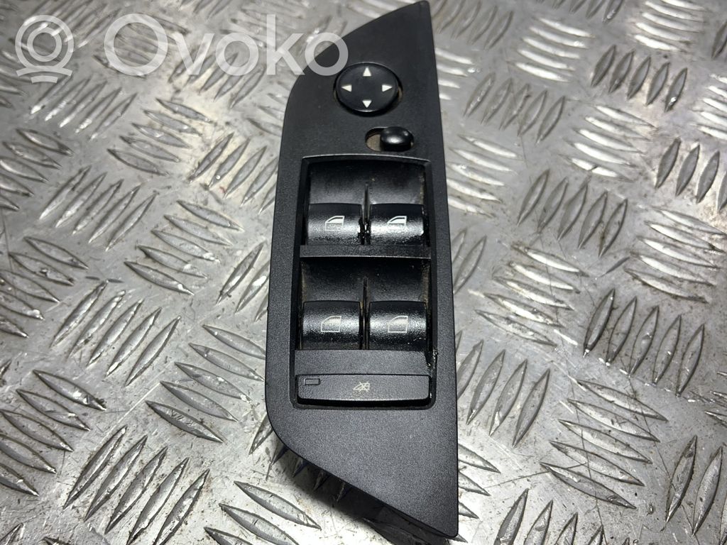 Sivupeilin kytkin   921604704