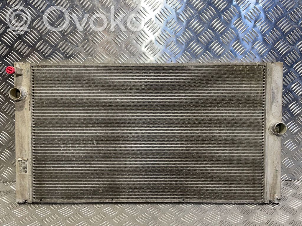 Volvo C30 Dzesēšanas šķidruma radiators 