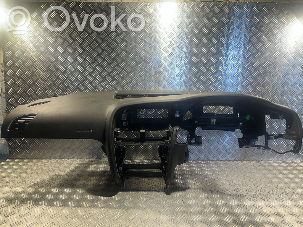 Audi A5 8T 8F Panelė 