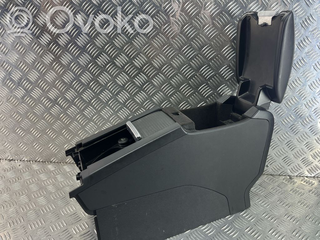 Volvo XC60 Reposabrazos 