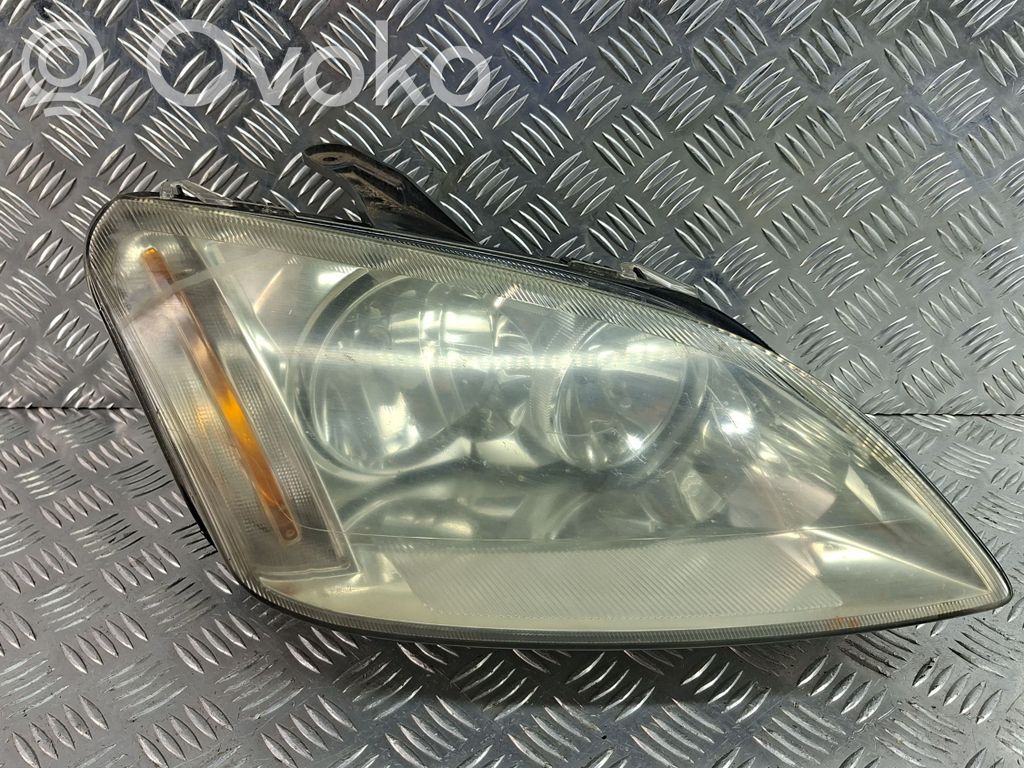 Ford C-MAX I Headlight/headlamp 