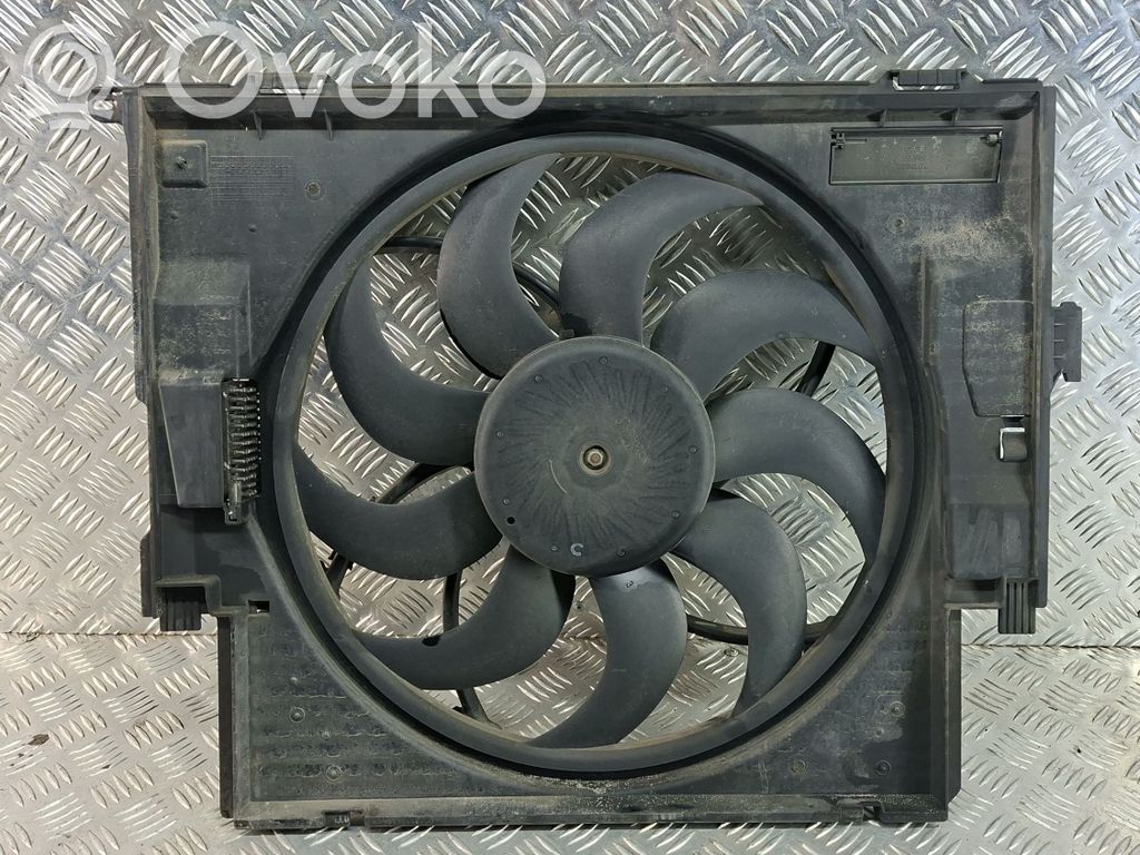 BMW 1 F20 F21 Elektrisks radiatoru ventilators 