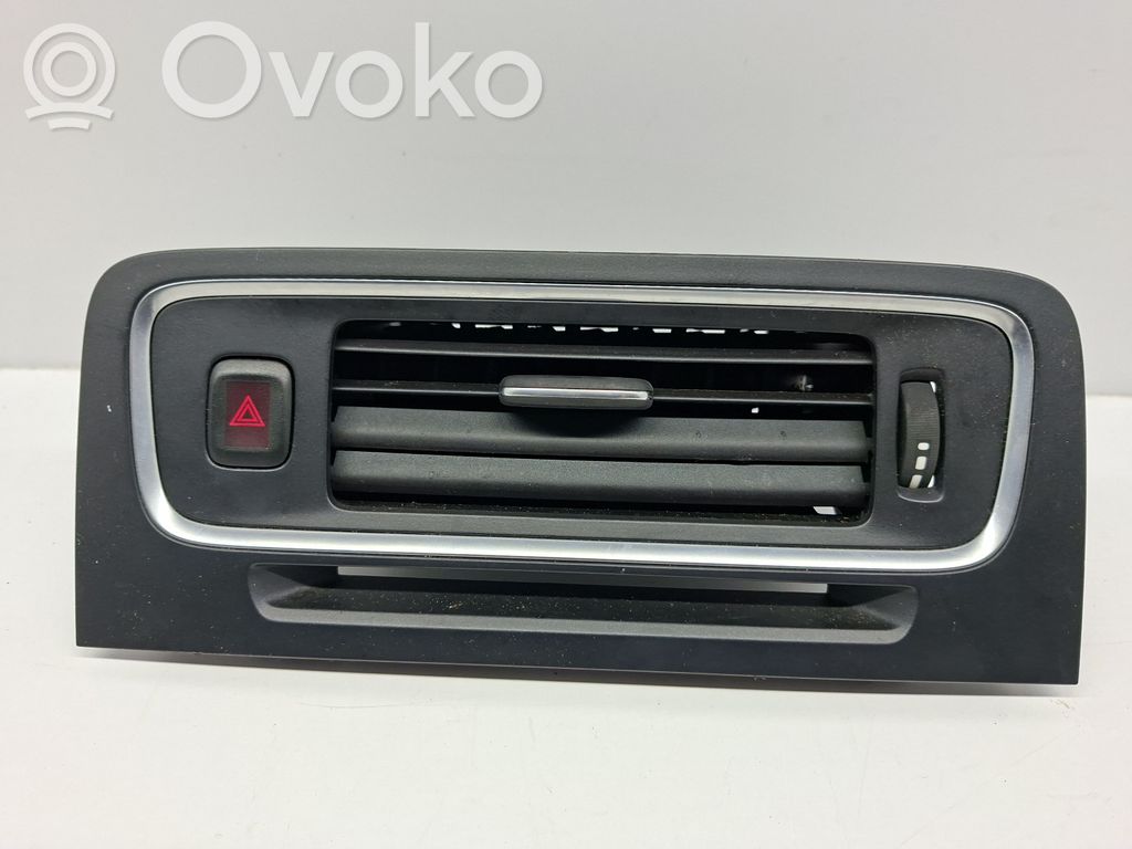 Volvo V60 Dash center air vent grill 